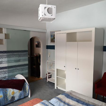 Apartment Am Stadtturm Freyburg Esterno foto